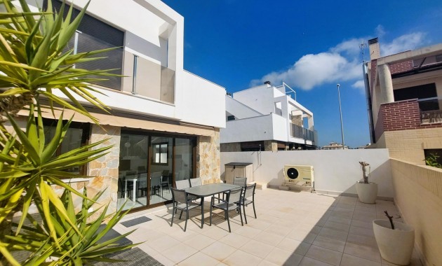 Venta - Semi -
Orihuela Costa - Lomas de Cabo Roig