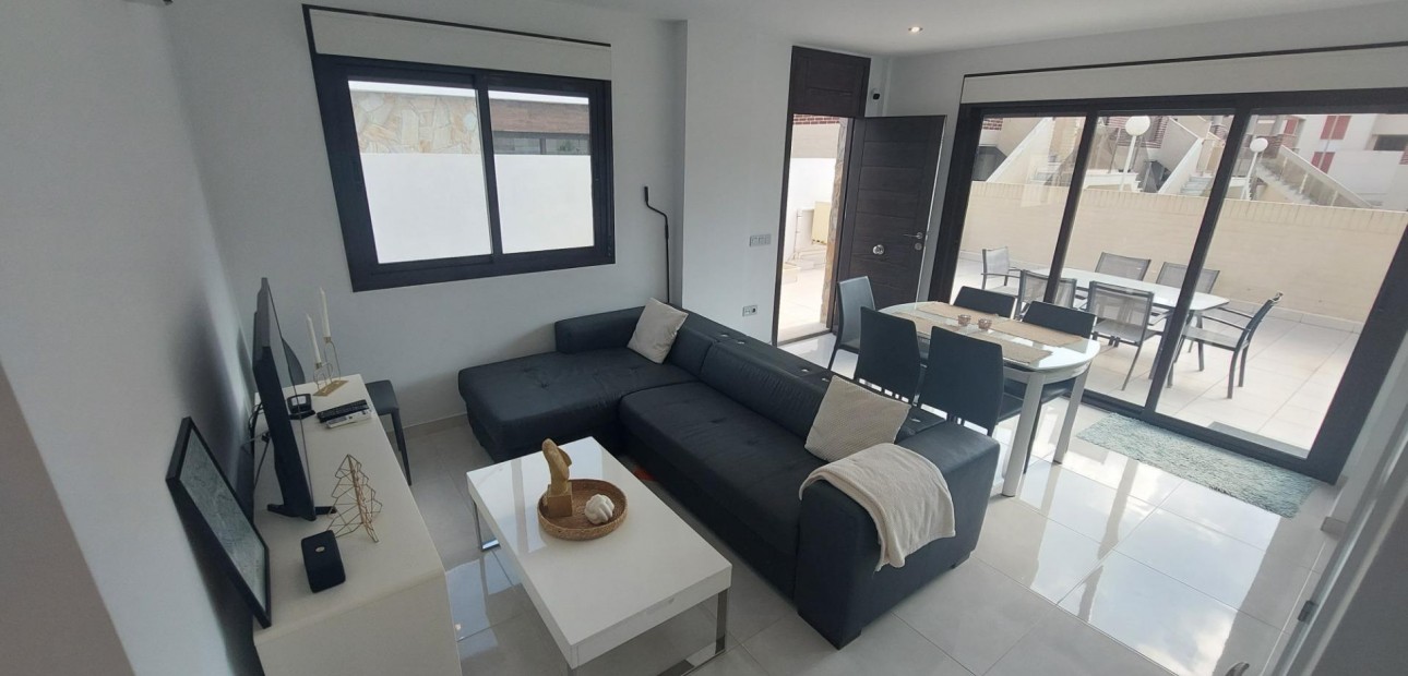 Venta - Semi -
Orihuela Costa - Lomas de Cabo Roig