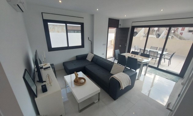 Venta - Semi -
Orihuela Costa - Lomas de Cabo Roig