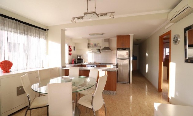 Sale - Penthouse -
Orihuela Costa - Campoamor