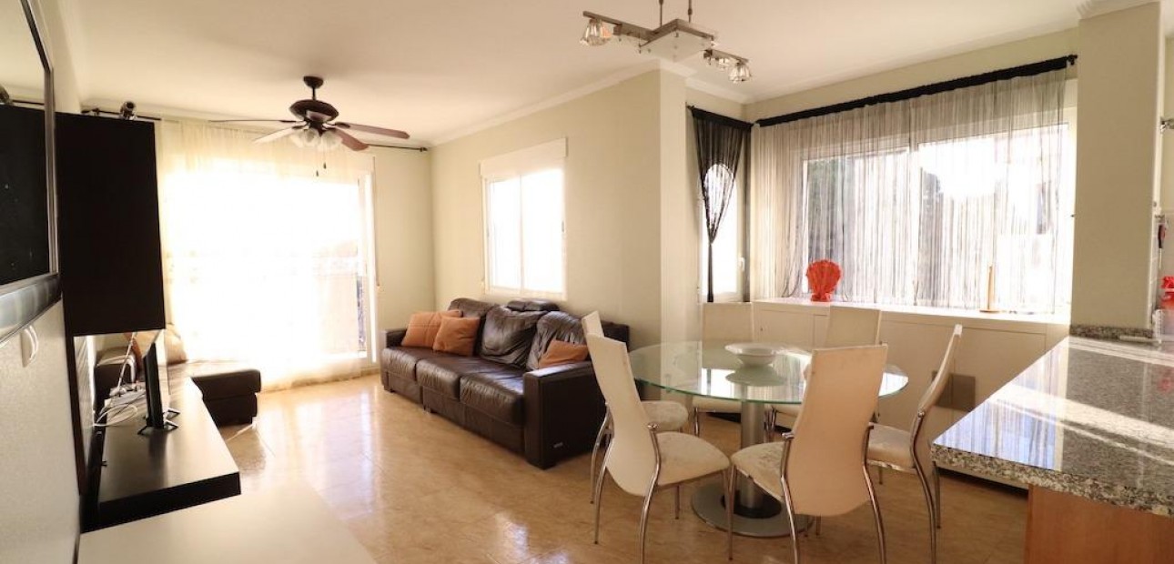 Sale - Penthouse -
Orihuela Costa - Campoamor