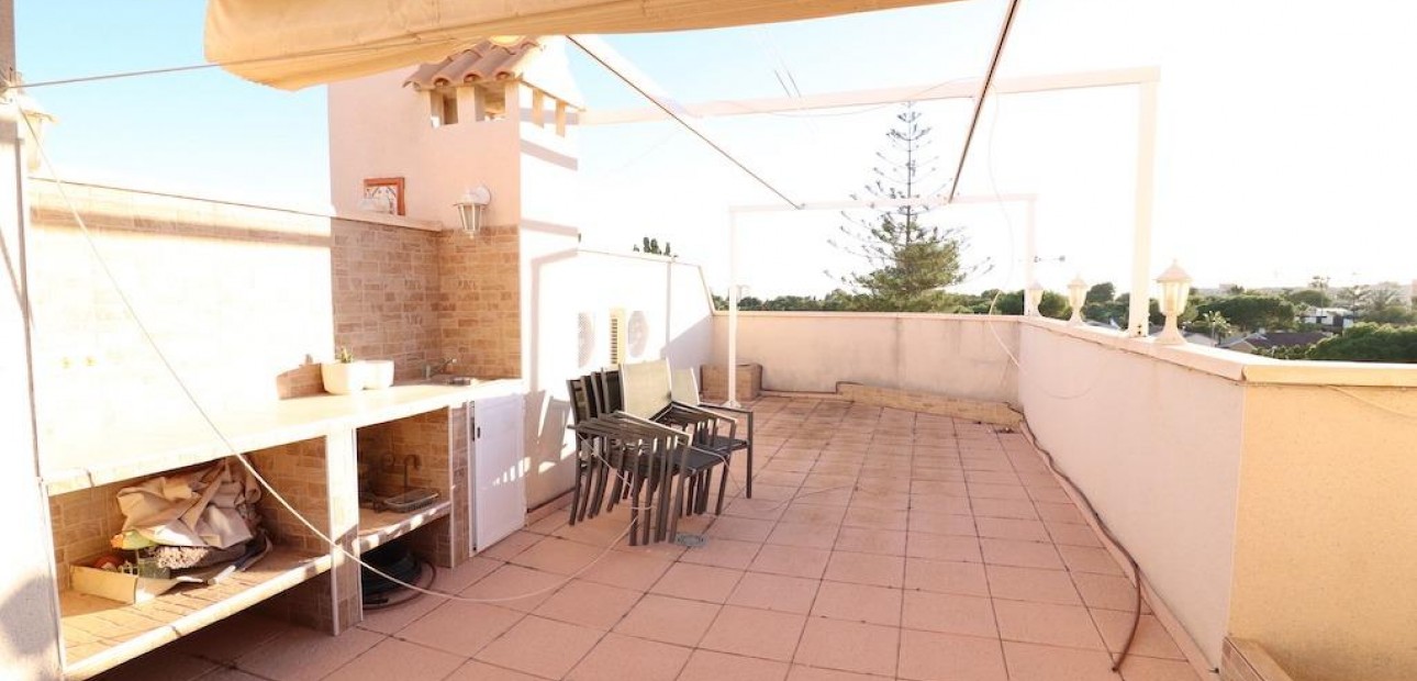 Sale - Penthouse -
Orihuela Costa - Campoamor