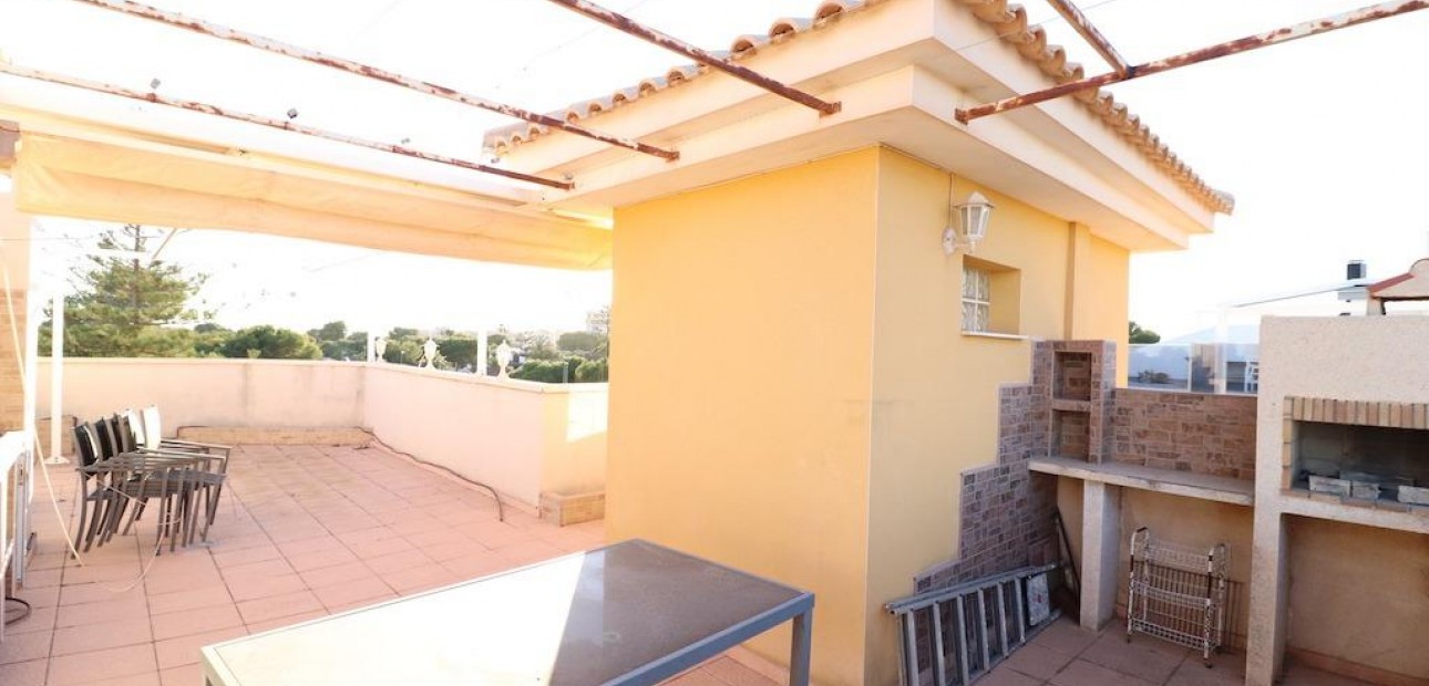 Herverkoop - Penthouse -
Orihuela Costa - Campoamor