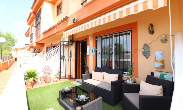 Sale - Townhouse -
Algorfa - Montemar