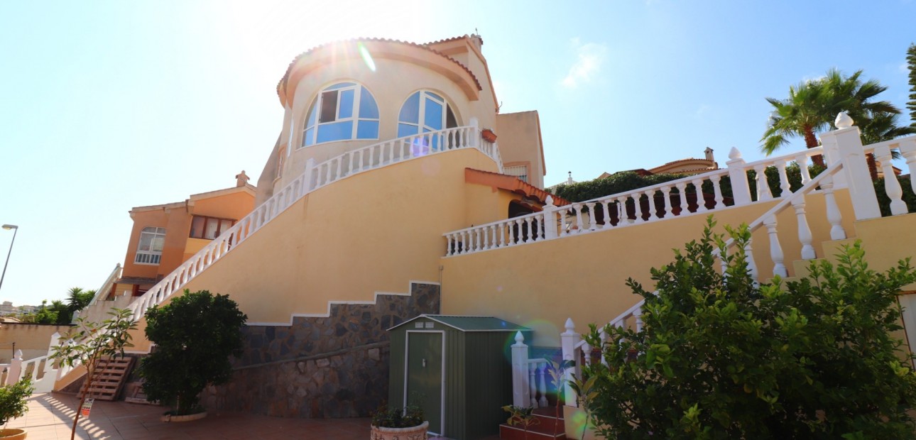 Sale - Detached Villa -
Ciudad Quesada - La Marquesa