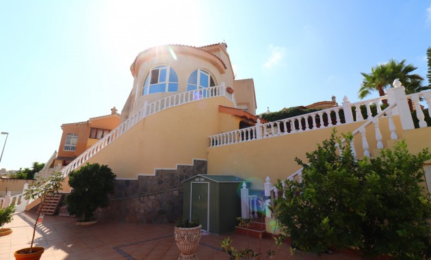 Sale - Detached Villa -
Ciudad Quesada - La Marquesa