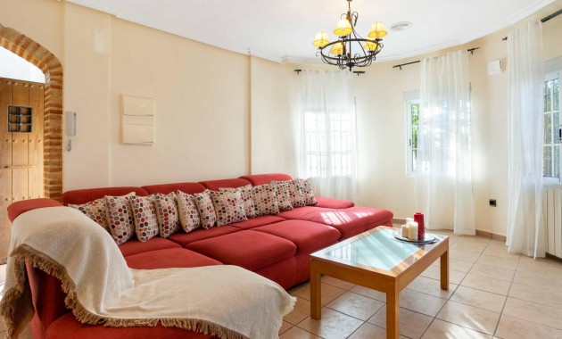 Sale - Villa -
Orihuela Costa - Las Mimosas