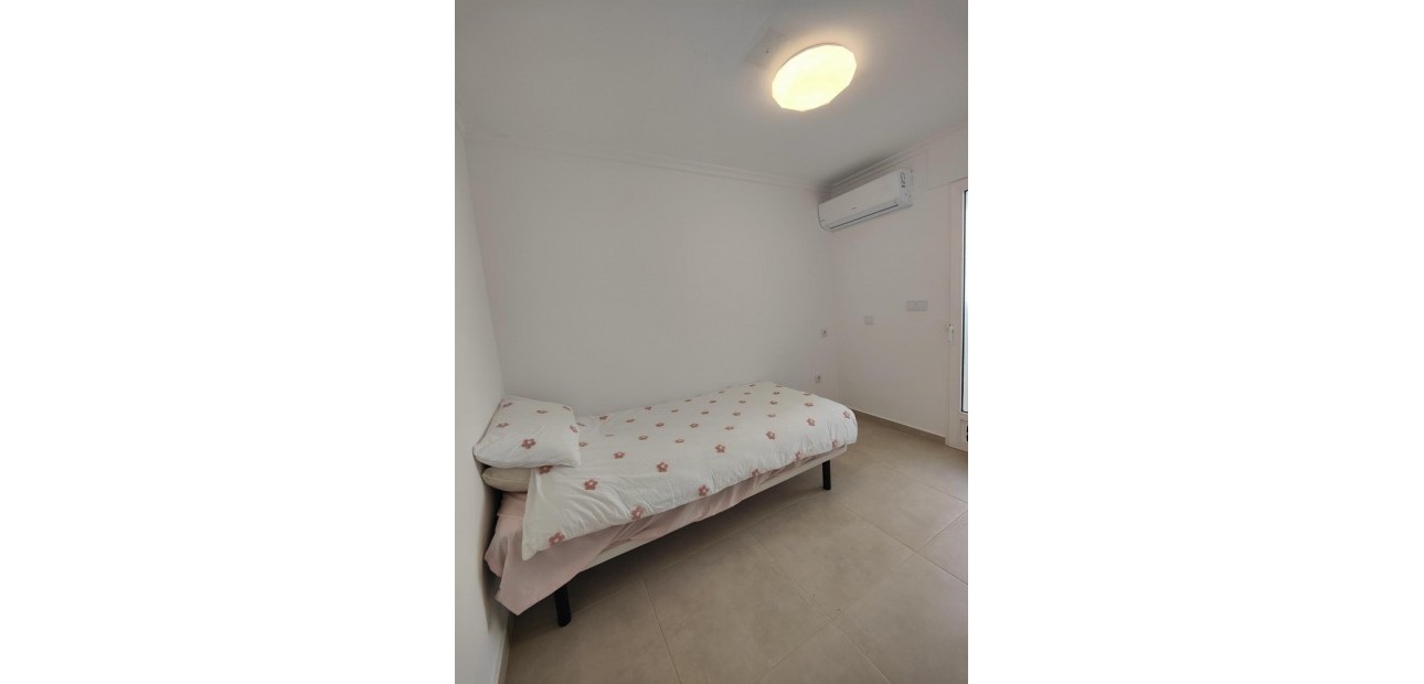 Venta - Apartamento / piso -
Orihuela Costa - Campoamor