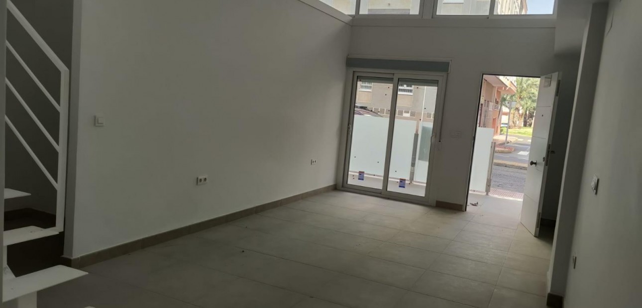 Sale - Duplex -
Guardamar del Segura - Los secanos