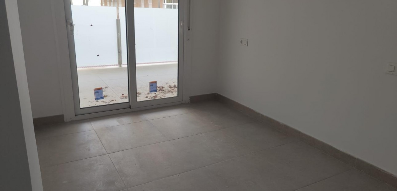 Venta - Duplex -
Guardamar del Segura - Los secanos