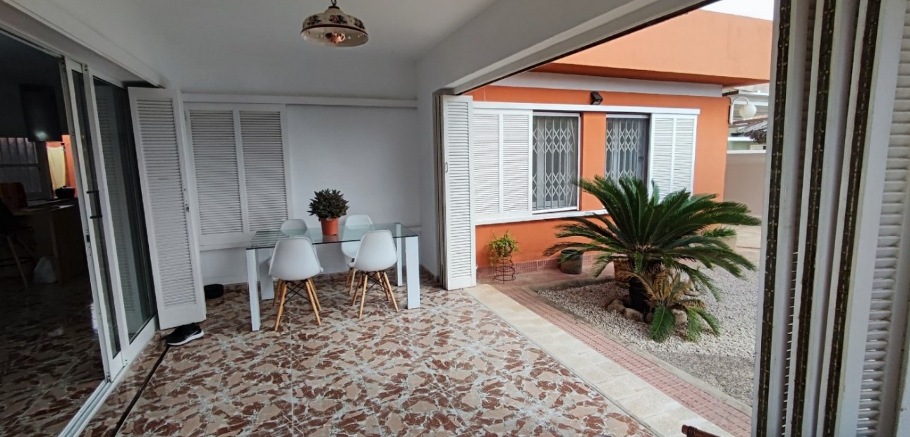 Venta - Villa -
Torrevieja - La veleta