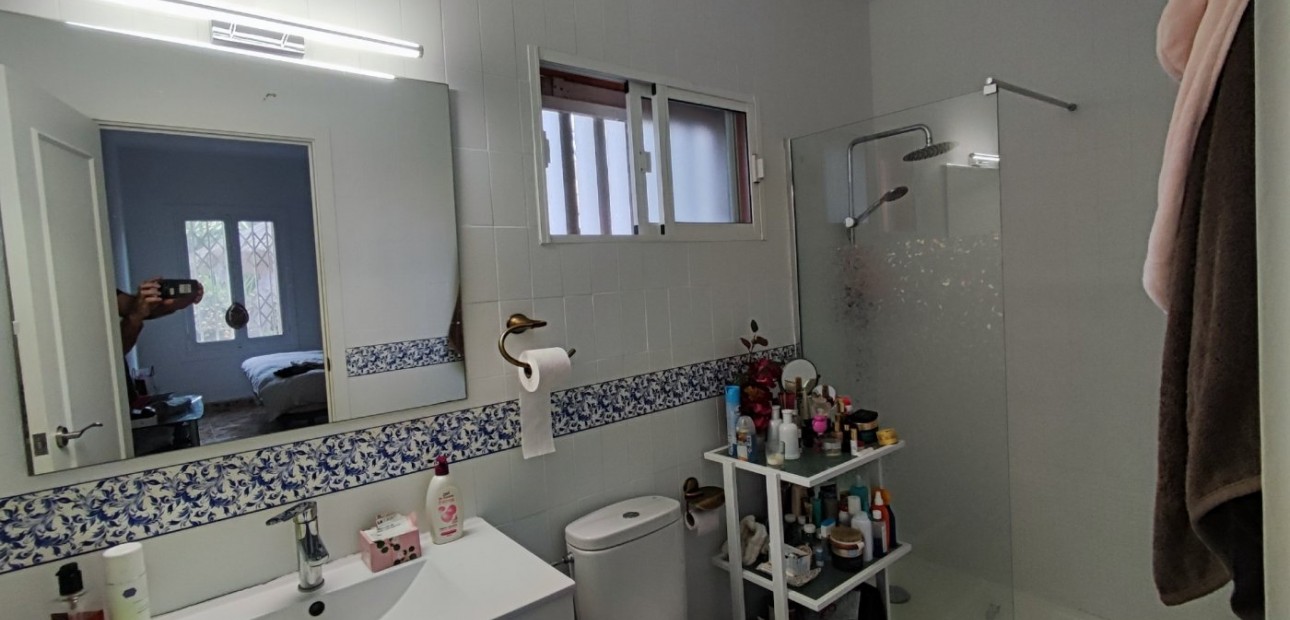 Venta - Villa -
Torrevieja - La veleta