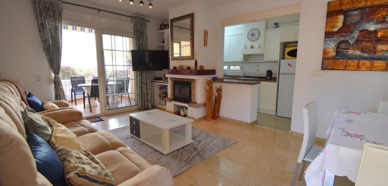 Sale - Apartment / flat -
Orihuela Costa - Playa Flamenca