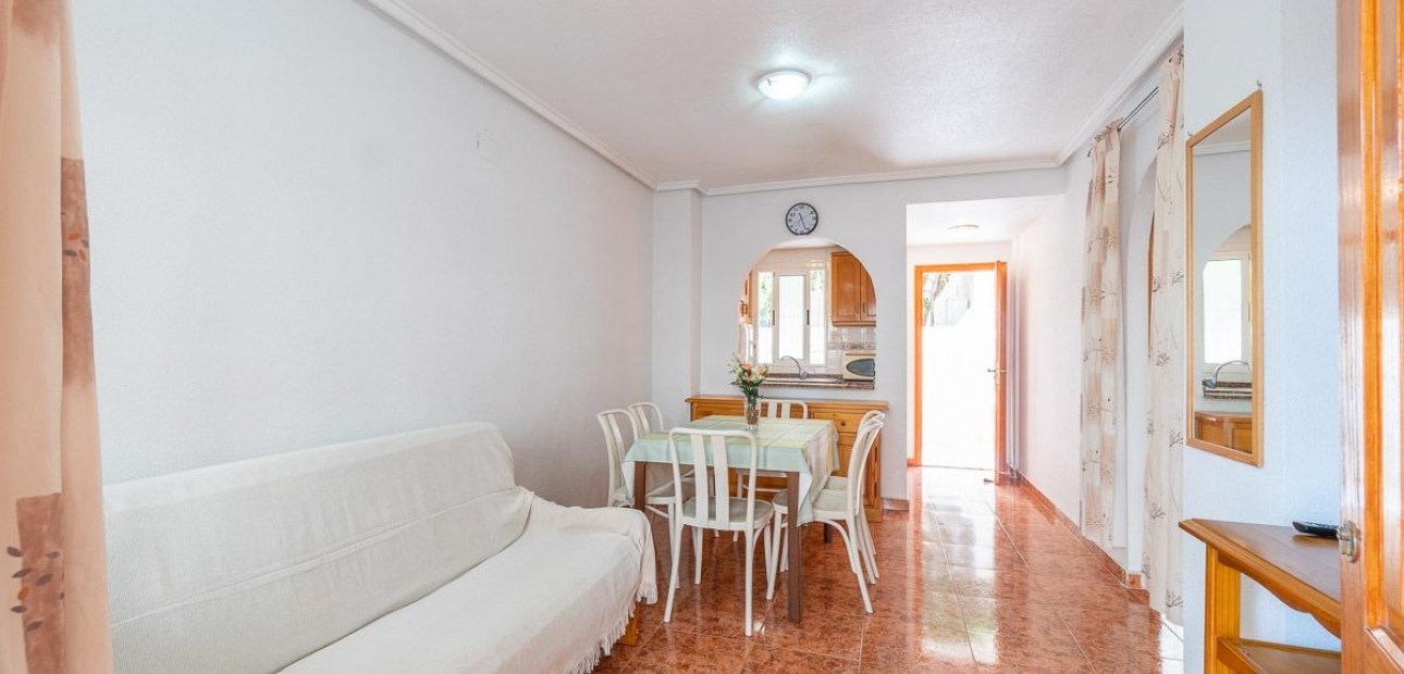 Herverkoop - Appartement / flat -
Torrevieja - Nueva Torrevieja