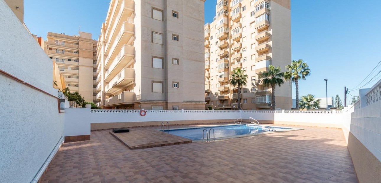 Herverkoop - Appartement / flat -
Torrevieja - Nueva Torrevieja