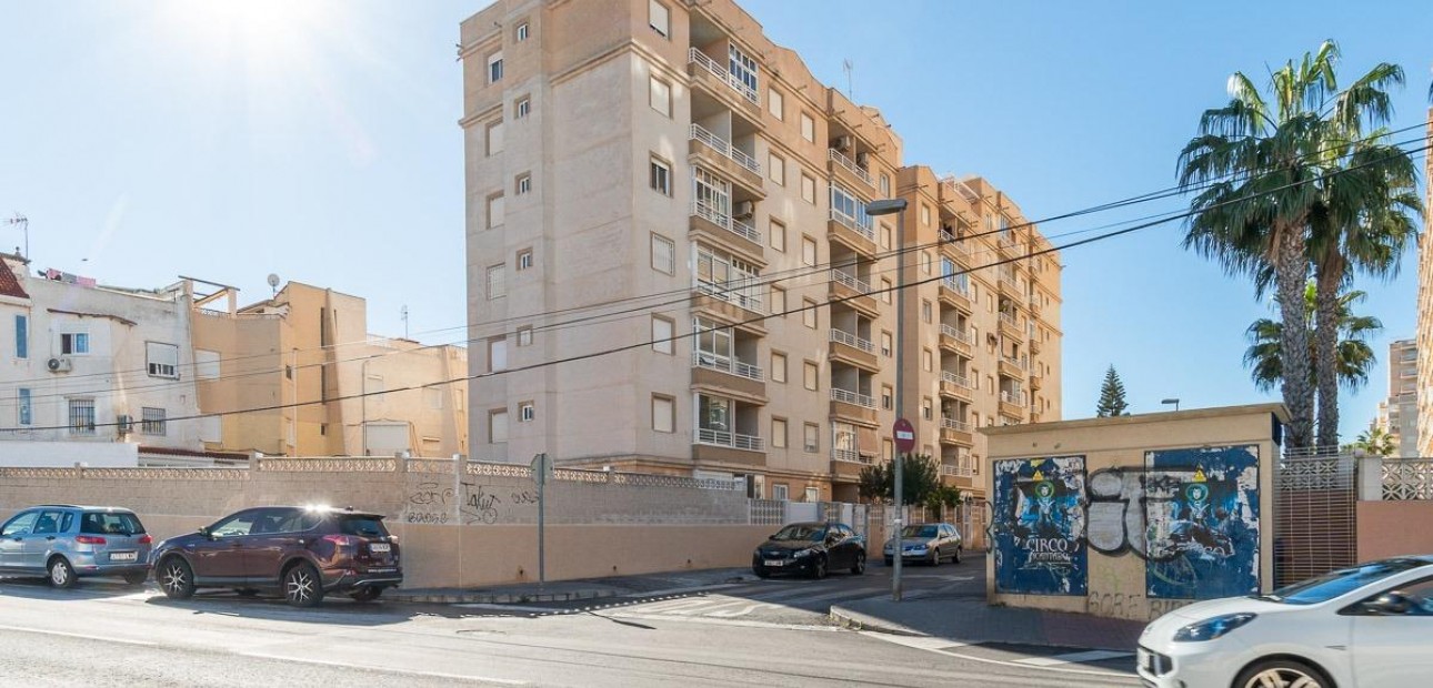 Herverkoop - Appartement / flat -
Torrevieja - Nueva Torrevieja