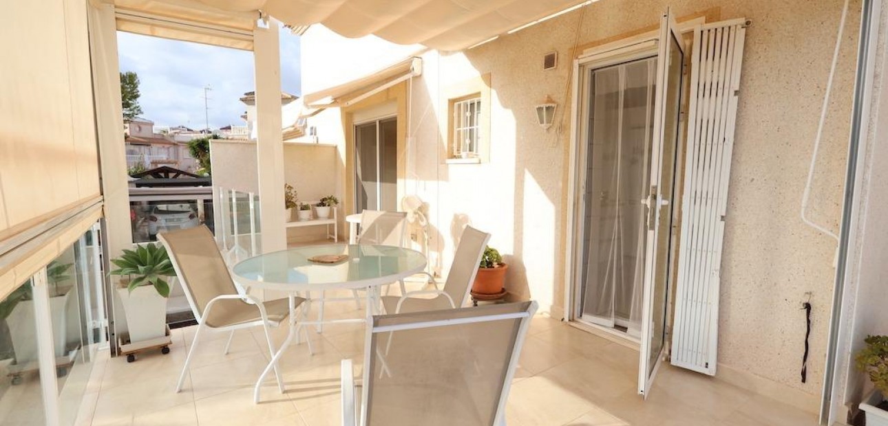 Venta - Villa -
Orihuela Costa - Playa Flamenca