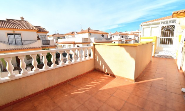 Venta - Apartamento / piso -
Orihuela Costa - Playa Flamenca