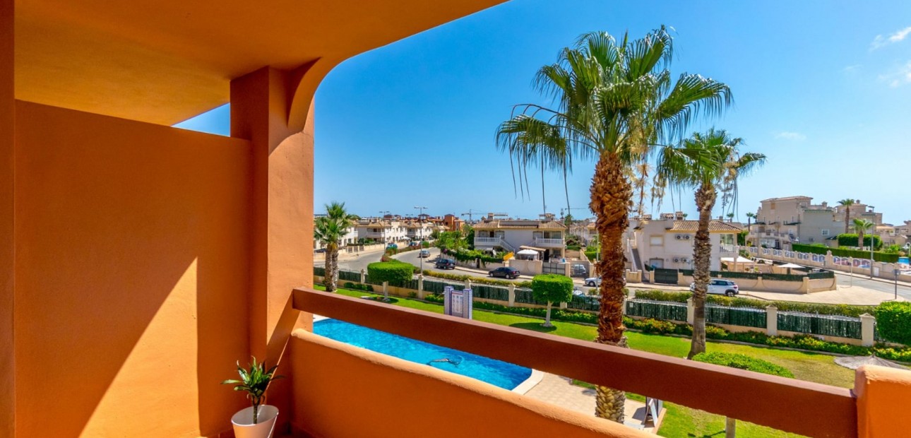 Venta - Apartamento / piso -
Orihuela Costa - Villamartin