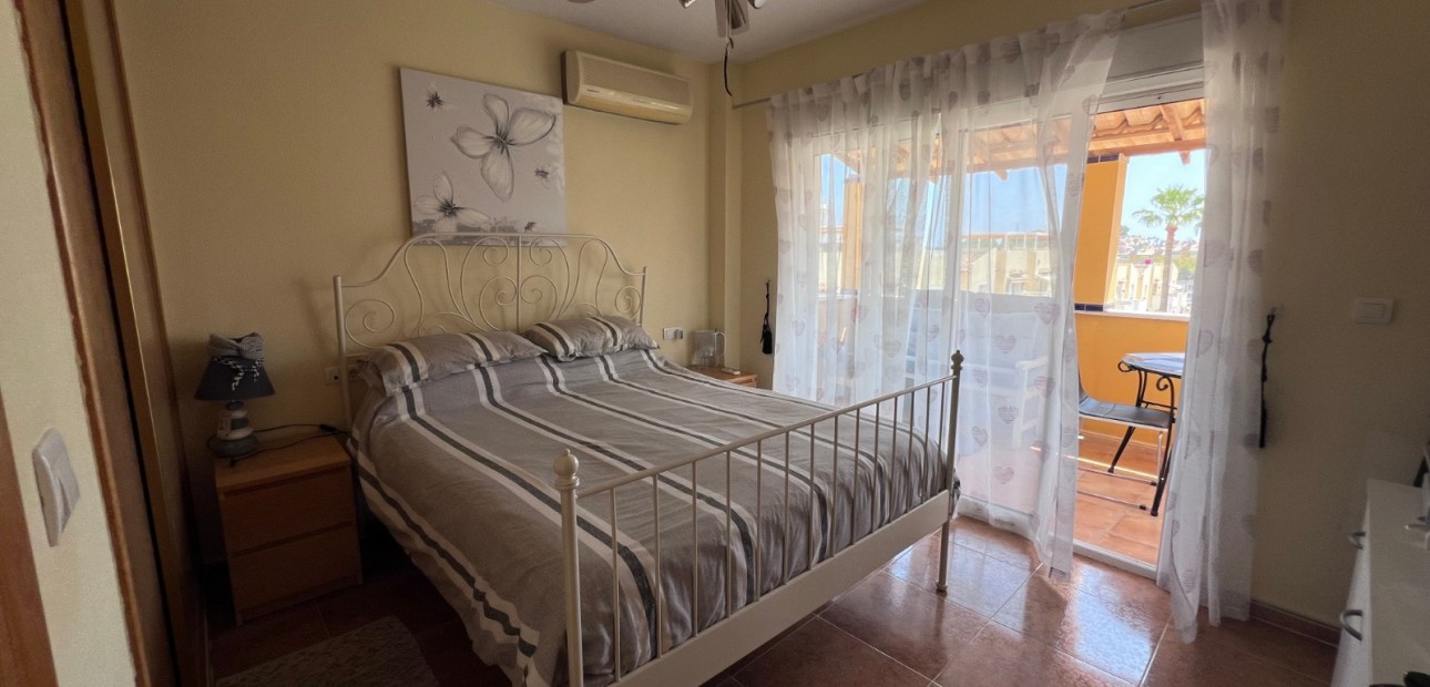 Sale - Townhouse -
Orihuela - Villamartin