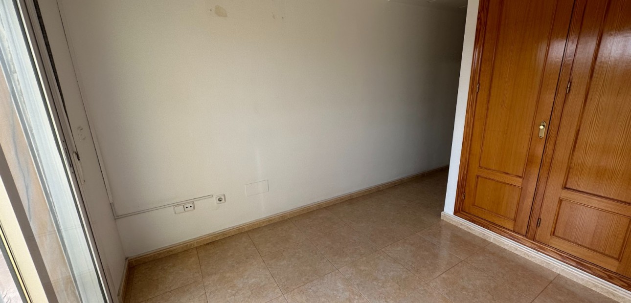 Venta - Apartamento / piso -
Torremendo