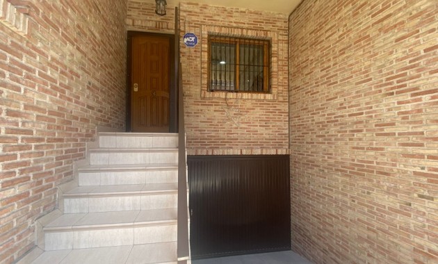 Sale - Townhouse -
Rafal