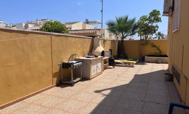 Sale - Townhouse -
Orihuela - Villamartin