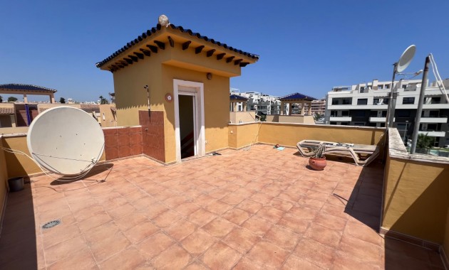 Venta - Adosado -
Orihuela - Villamartin