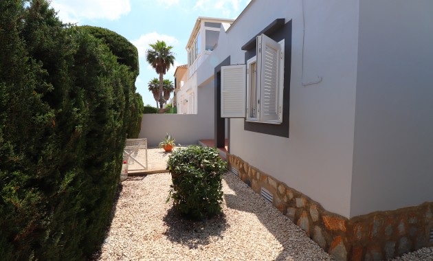 Venta - Detached Villa -
Algorfa - Montebello