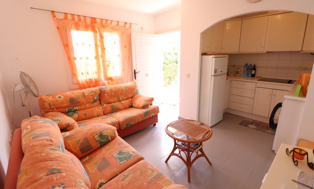 Herverkoop - Detached Villa -
Algorfa - Montebello