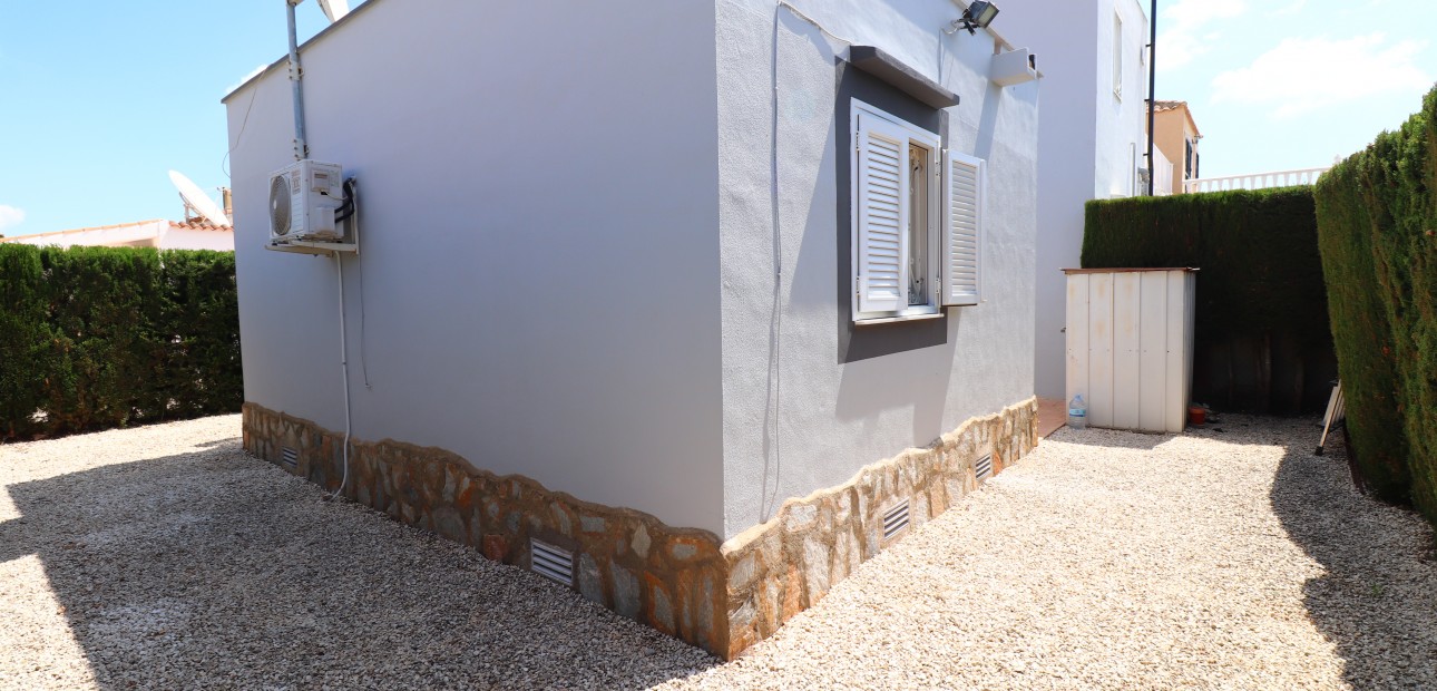 Venta - Detached Villa -
Algorfa - Montebello