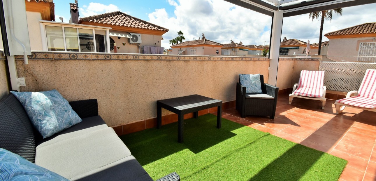 Herverkoop - Quad Villa -
Orihuela Costa - Playa Flamenca