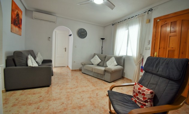 Herverkoop - Quad Villa -
Orihuela Costa - Playa Flamenca