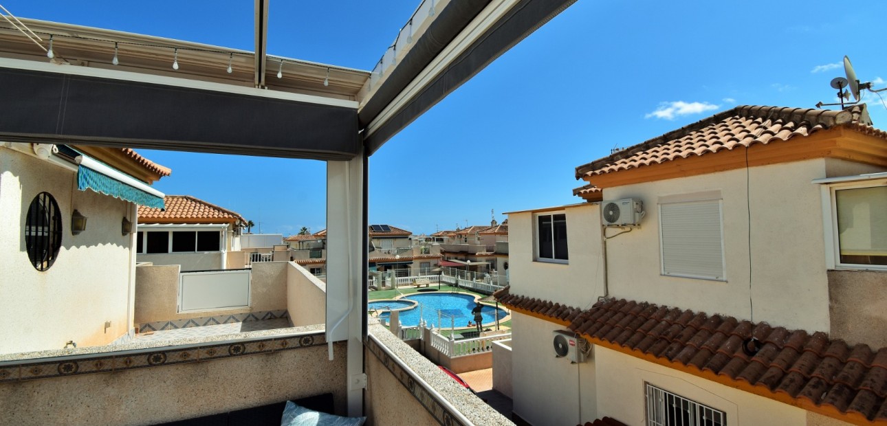 Herverkoop - Quad Villa -
Orihuela Costa - Playa Flamenca