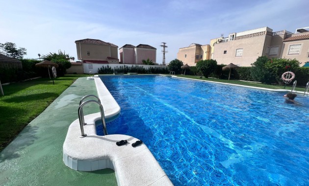 Herverkoop - Apartment - Ground Floor -
Torrevieja - El limonar