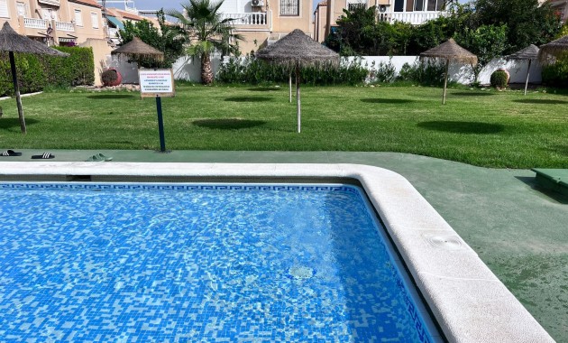 Herverkoop - Apartment - Ground Floor -
Torrevieja - El limonar