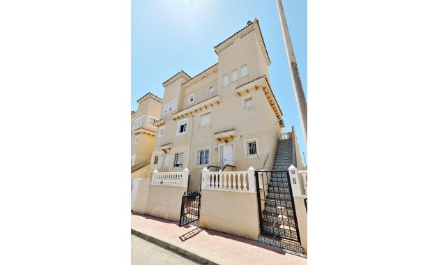 Sale - Villa -
Torrevieja - Cabo cervera