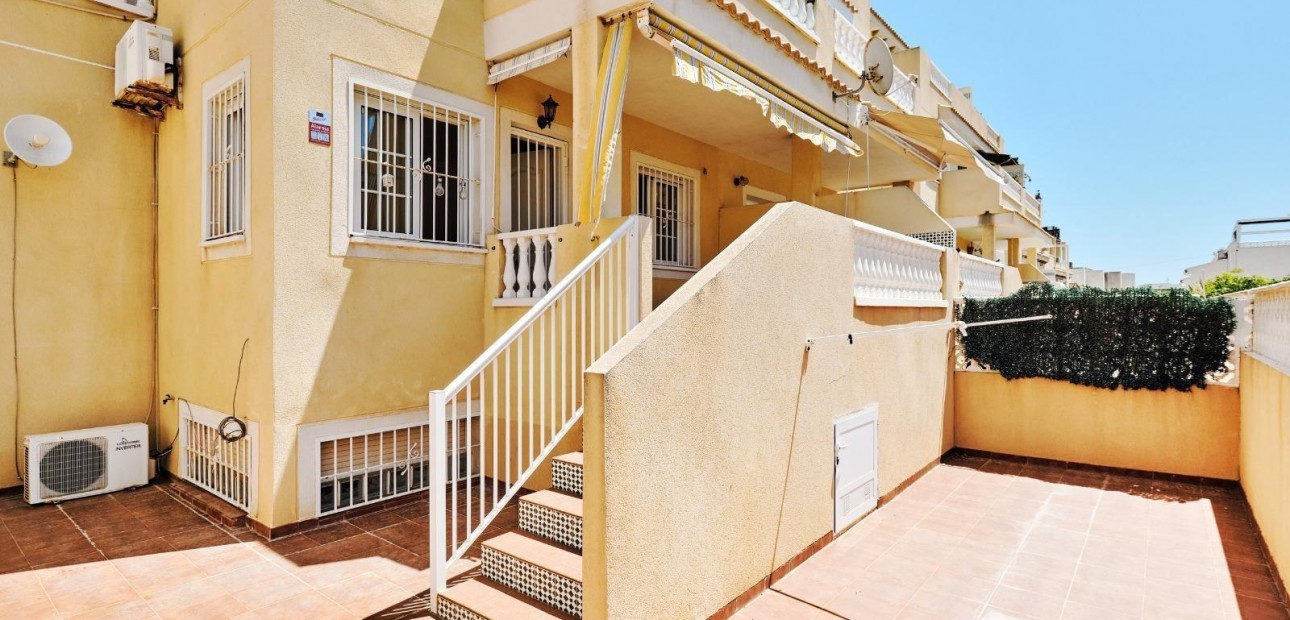 Herverkoop - Villa -
Torrevieja - Cabo cervera