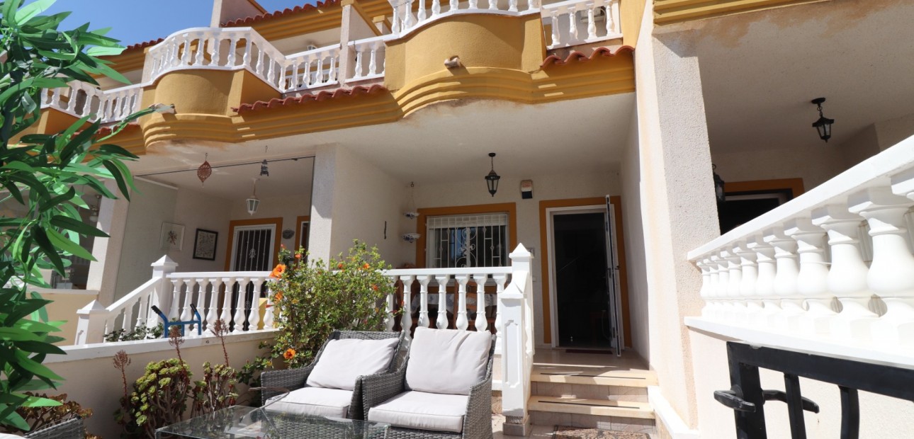 Sale - Townhouse -
Ciudad Quesada - Doña Pepa