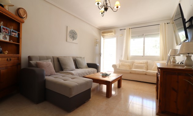 Sale - Townhouse -
Ciudad Quesada - Doña Pepa