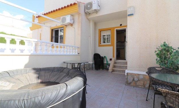 Sale - Townhouse -
Ciudad Quesada - Doña Pepa