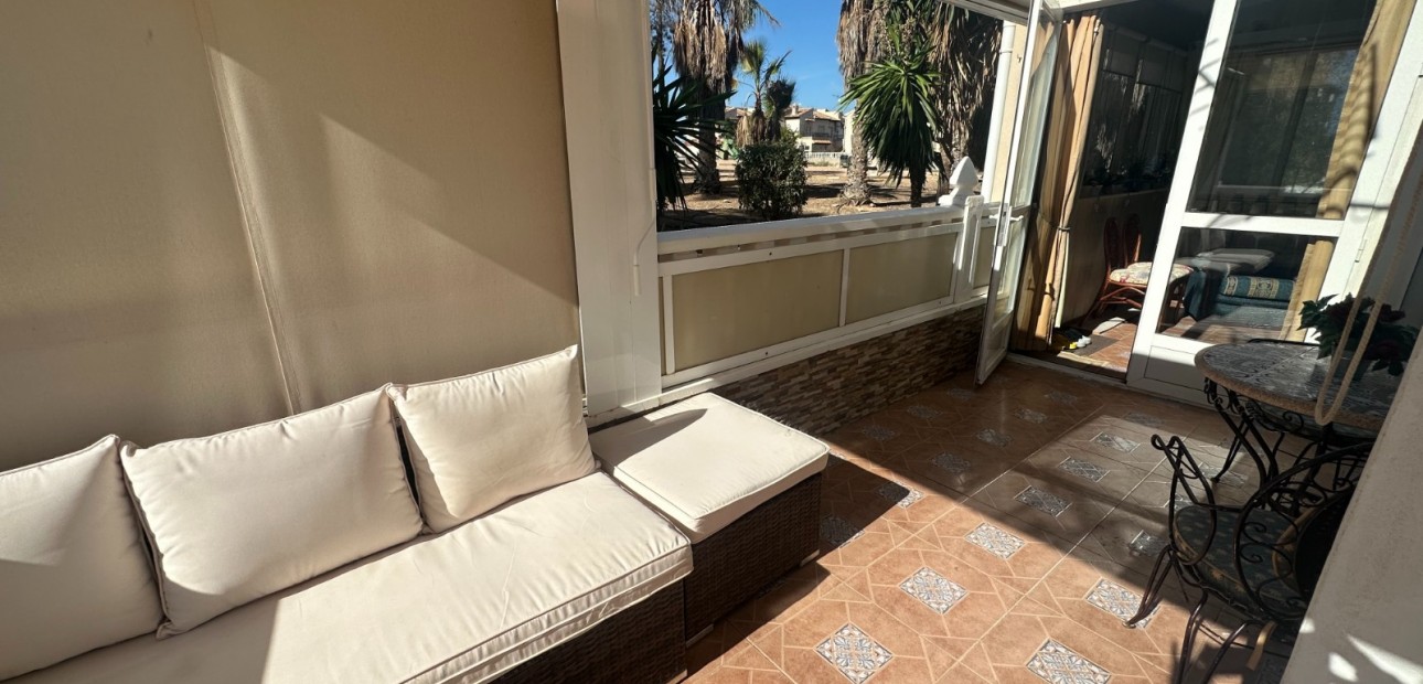 Sale - Apartment / flat -
Orihuela - Playa Flamenca