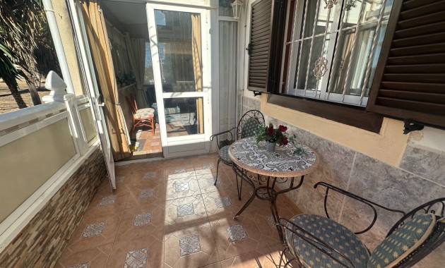 Venta - Apartamento / piso -
Orihuela - Playa Flamenca