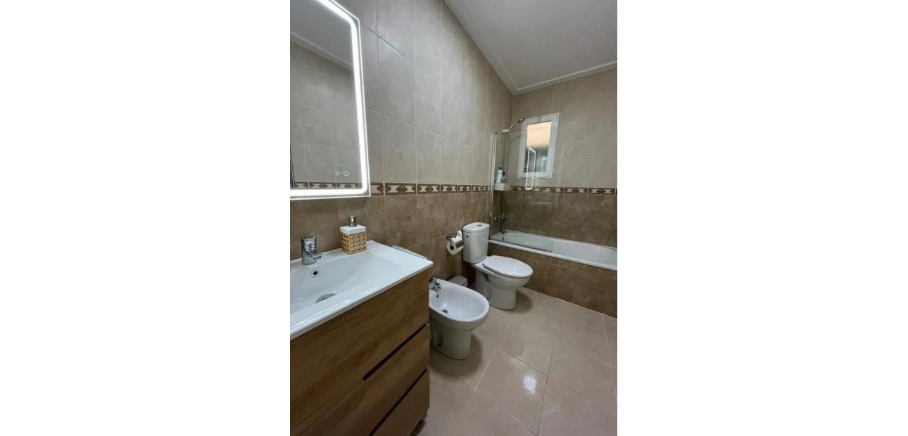 Sale - Flat -
Almoradi - ALMORADI-CENTRO