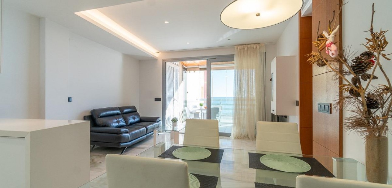 Herverkoop - Flat -
Torrevieja - La Mata