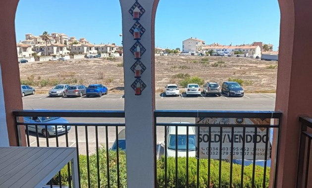 Herverkoop - Apartment - Flat -
Torrevieja - La Mata