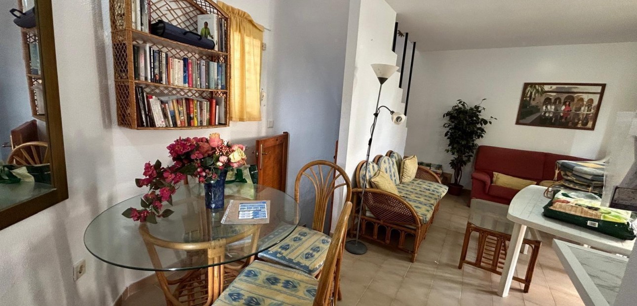 Sale - Bungalow -
Torrevieja - Torreblanca