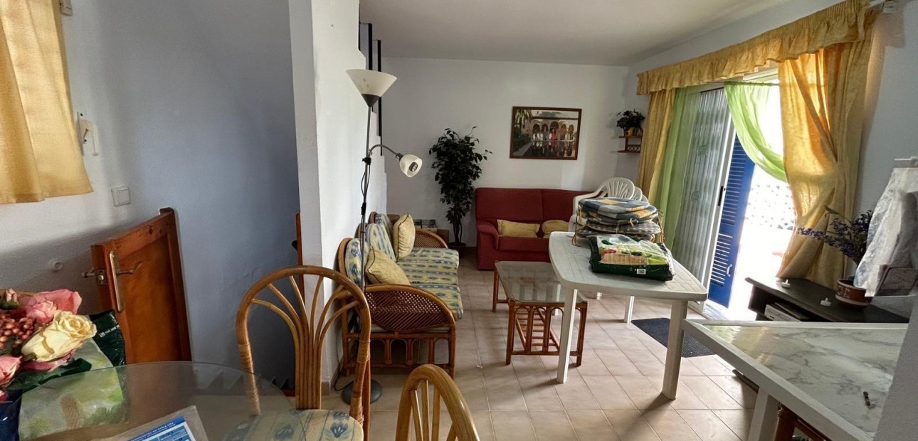 Herverkoop - Bungalow -
Torrevieja - Torreblanca