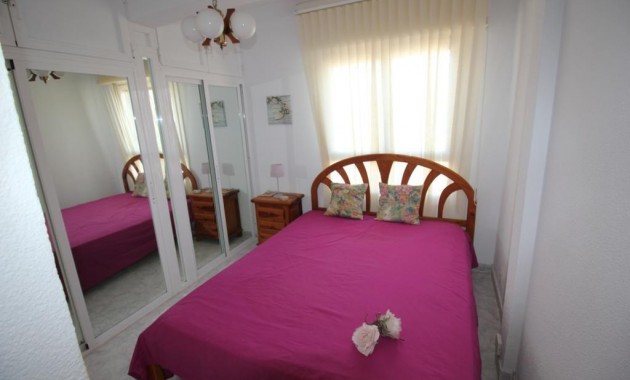 Sale - Flat -
Torrevieja - Paseo maritimo