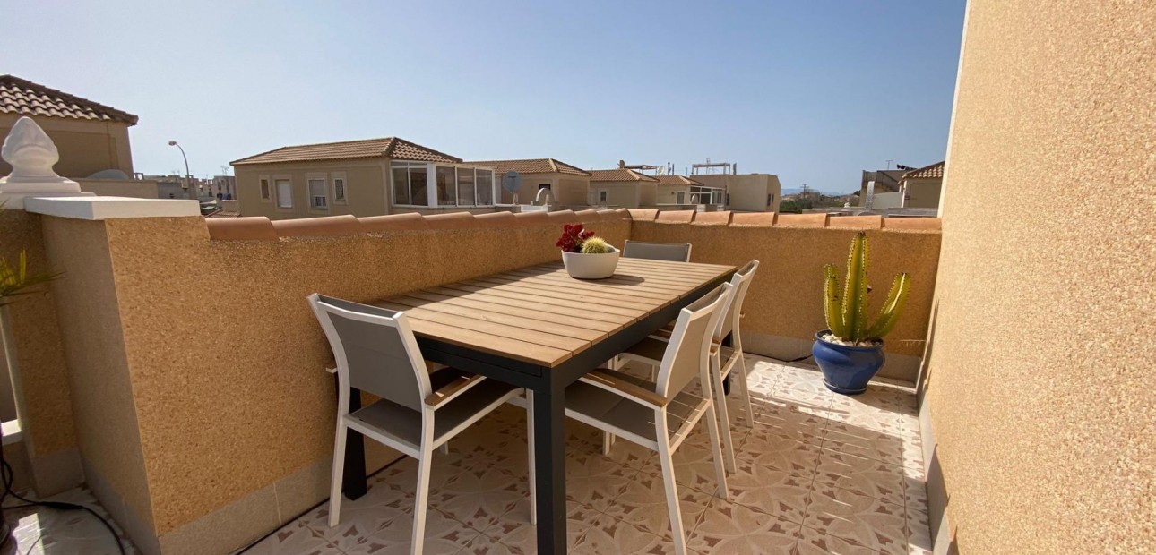 Venta - Terraced house -
Torrevieja - El limonar